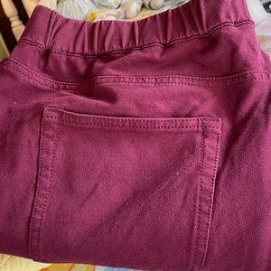 Quacker Factory DreamJeannes Pull-On Slim Leg Jeans